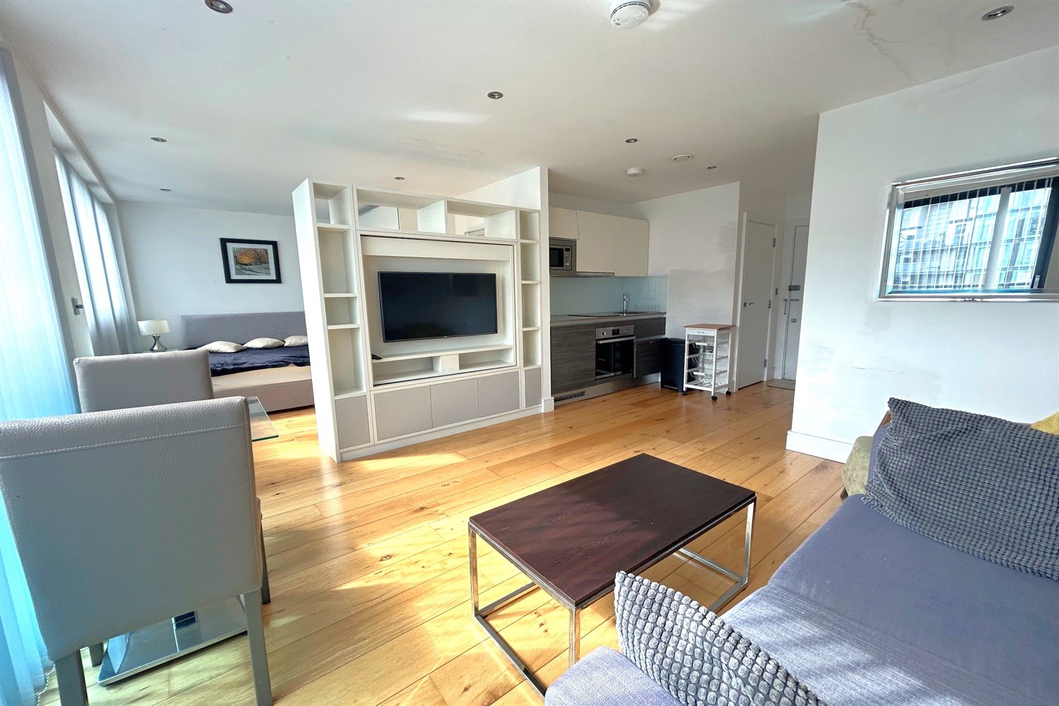 0 bed Studio for rent in Hayes. From Henry Wiltshire - Hayes and Harlington