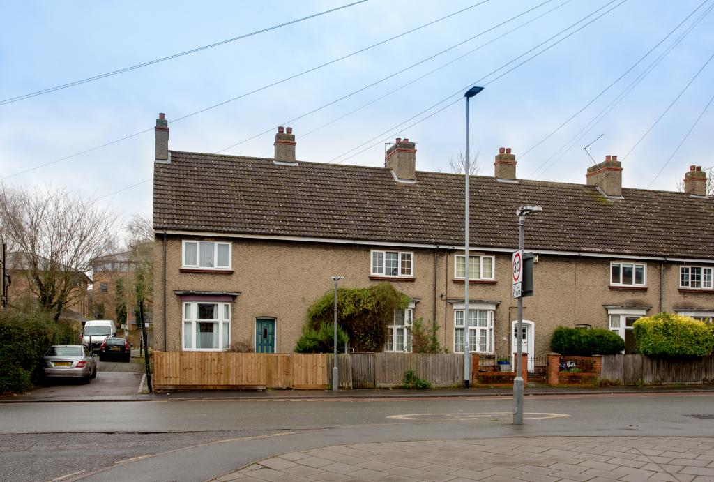 3 bed End of terrace house for rent in Cambridge. From Alexander Greens Property Services