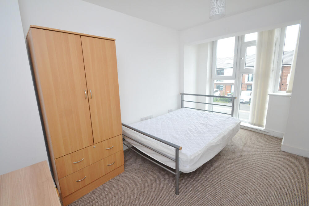 5 bed Town House for rent in Manchester. From Nicholas Humphreys - Manchester