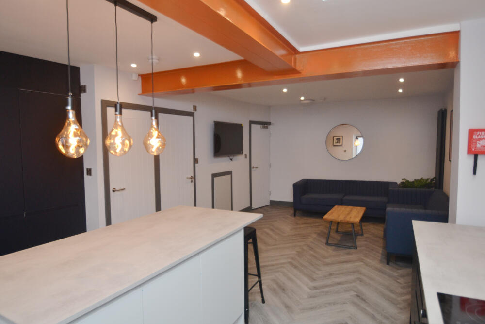 6 bed End of Terrace for rent in Manchester. From Nicholas Humphreys - Manchester