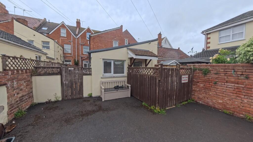 2 bed Semi-detached bungalow for rent in Burnham-on-Sea. From Brightestmove - Weston-Super-Mare 2 bed Semi-detached bungalow for rent in Burnham-on-Sea. From Brightestmove - Weston-Super-Mare