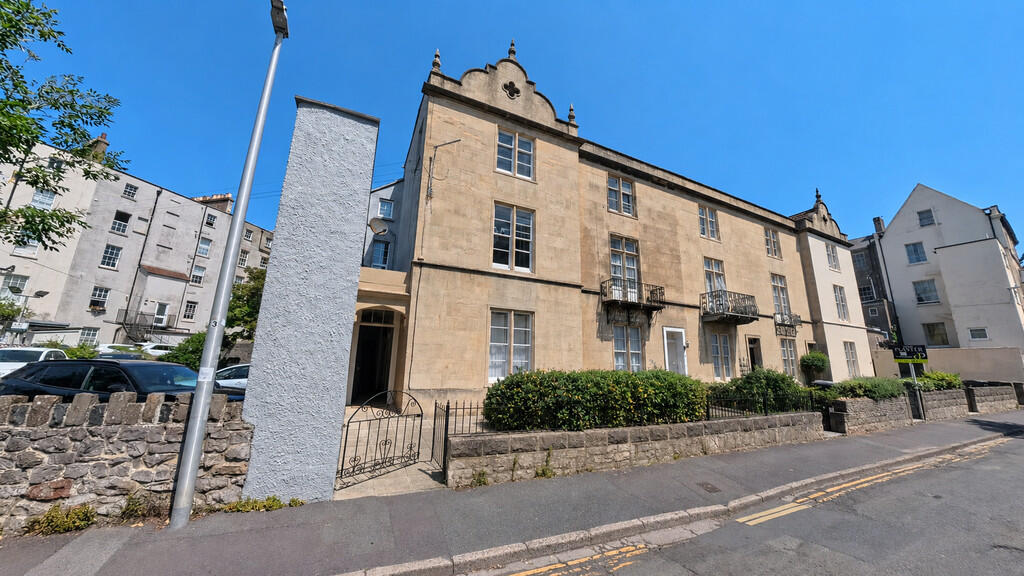 2 bed Apartment for rent in Weston-Super-Mare. From Brightestmove - Weston-Super-Mare