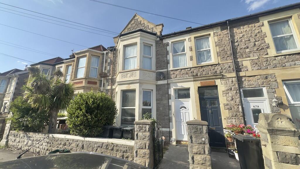 1 bed 1st Floor Flat for rent in Weston-Super-Mare. From Brightestmove - Weston-Super-Mare