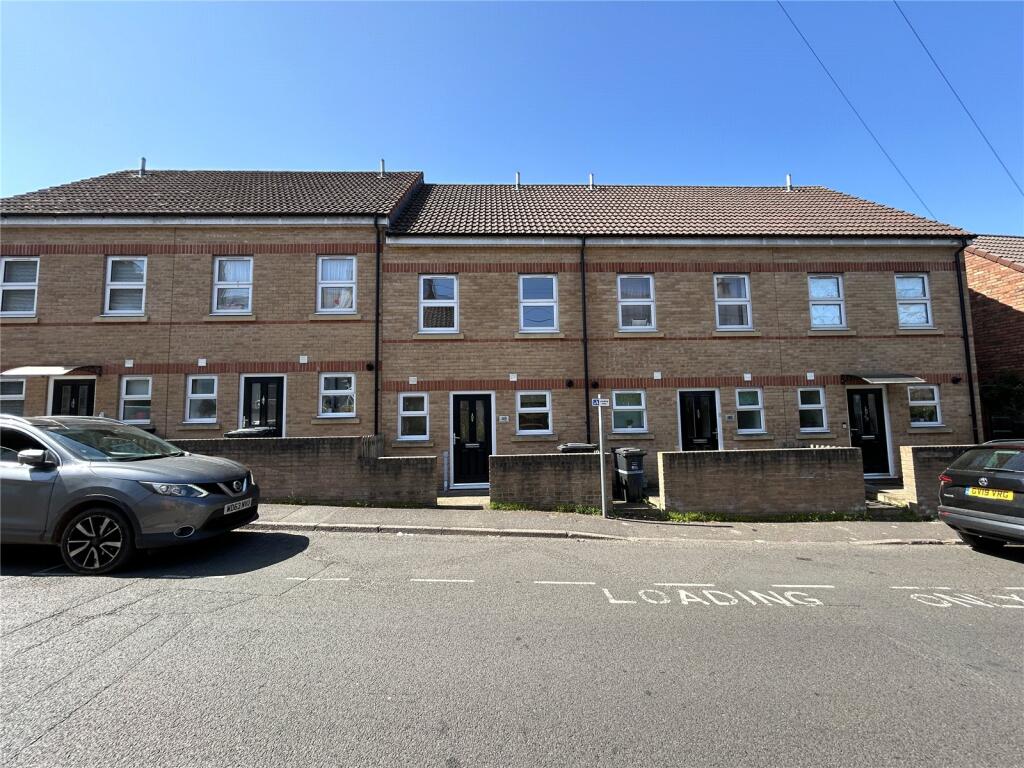 3 bed Detached for rent in Taunton. From Greenslade Taylor Hunt - Taunton