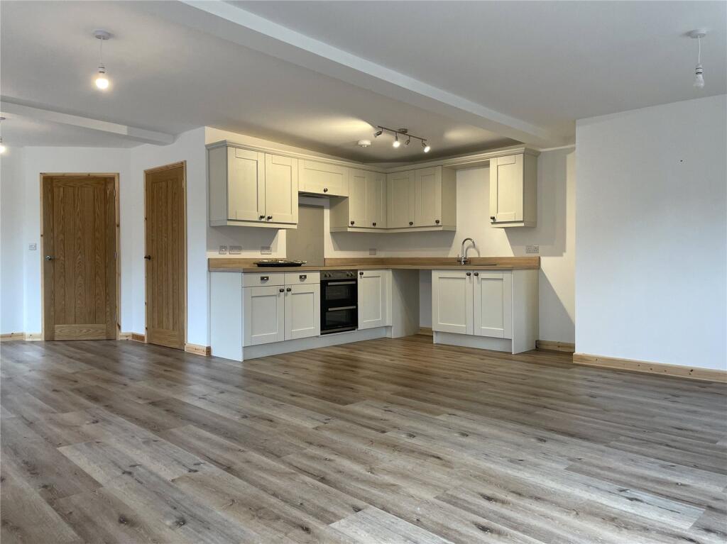2 bed Bungalow for rent in Wiveliscombe. From Greenslade Taylor Hunt - Taunton 2 bed Bungalow for rent in Wiveliscombe. From Greenslade Taylor Hunt - Taunton