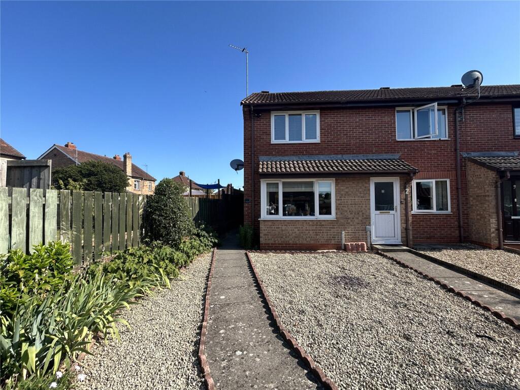 2 bed End of Terrace for rent in Taunton. From Greenslade Taylor Hunt - Taunton 2 bed End of Terrace for rent in Taunton. From Greenslade Taylor Hunt - Taunton