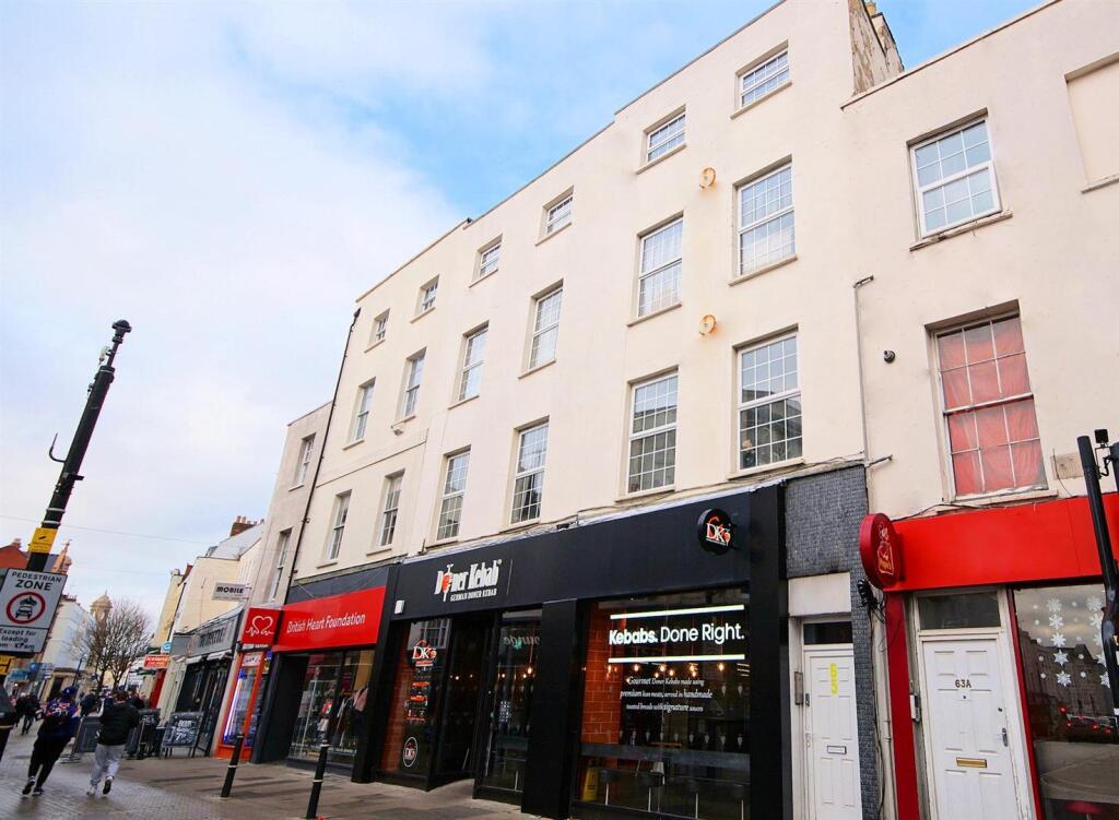 2 bed 1st Floor Flat for rent in Cheltenham. From Morgan Associates - Cheltenham - Lettings 2 bed 1st Floor Flat for rent in Cheltenham. From Morgan Associates - Cheltenham - Lettings