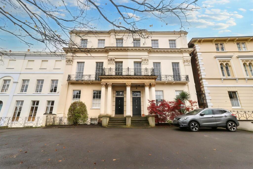 1 bed 1st Floor Flat for rent in Leckhampton Hill. From Morgan Associates - Cheltenham - Lettings