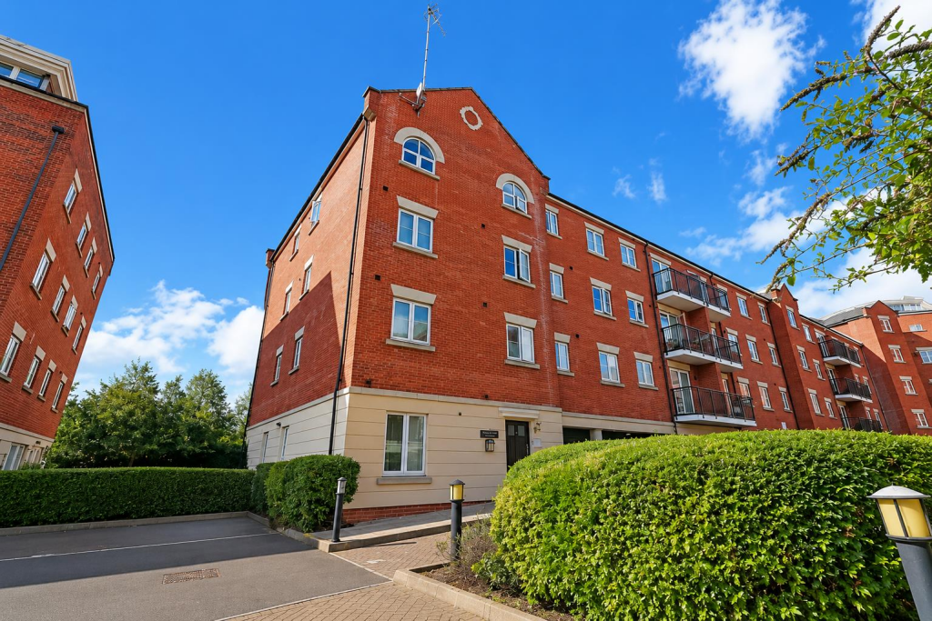 2 bed 1st Floor Flat for rent in Cheltenham. From Morgan Associates - Cheltenham - Lettings