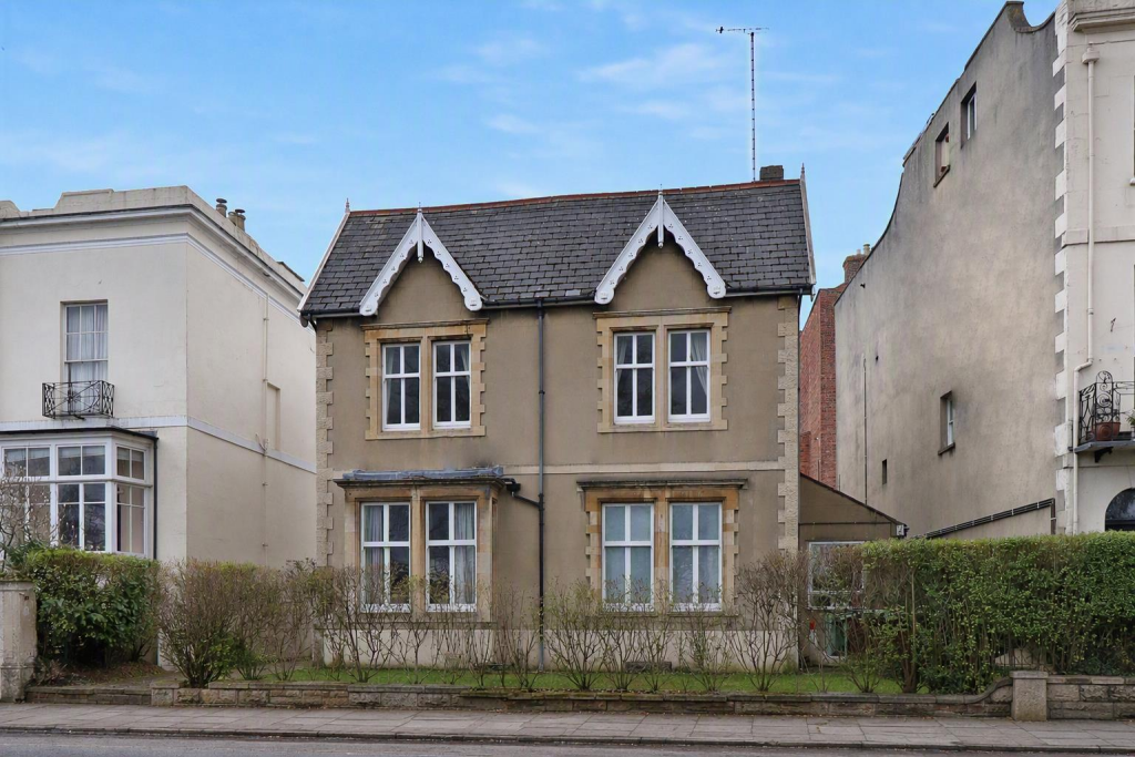 1 bed 1st Floor Flat for rent in Cheltenham. From Morgan Associates - Cheltenham - Lettings