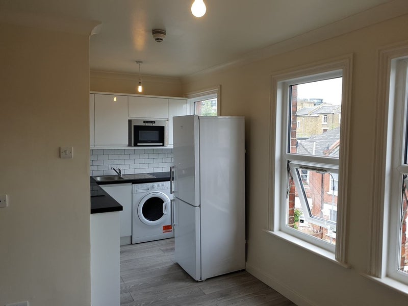 1 bed Studio for rent in London. From LLana Homes