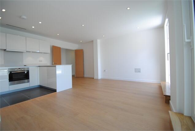 2 bed Apartment for rent in Croydon. From 1st Avenue - Surrey