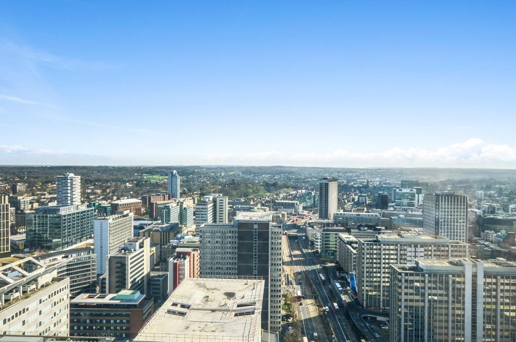 2 bed Apartment for rent in Croydon. From 1st Avenue - Surrey