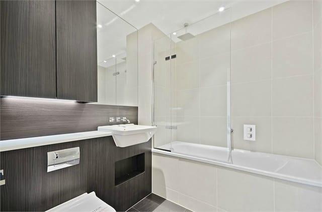 2 bed Apartment for rent in Croydon. From 1st Avenue - Surrey