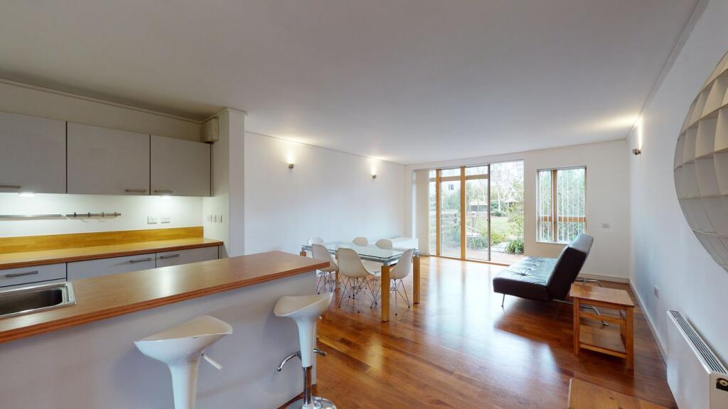 2 bed Apartment for rent in London. From 1st Avenue - London