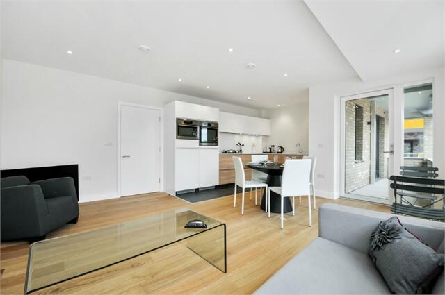 2 bed Apartment for rent in London. From 1st Avenue - London