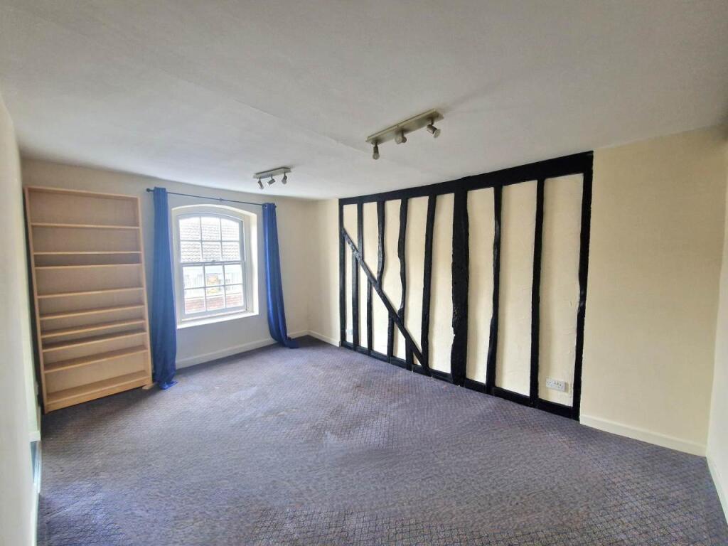 1 bed 1st Floor Flat for rent in Royston. From Abode Town and Country - Royston