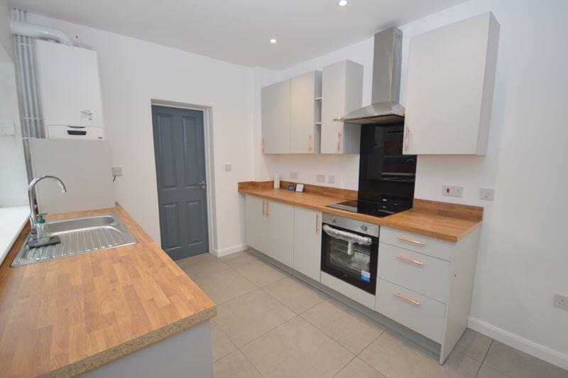 3 bed Mid Terraced House for rent in Widnes. From Academy Estate Agents - Widnes 3 bed Mid Terraced House for rent in Widnes. From Academy Estate Agents - Widnes