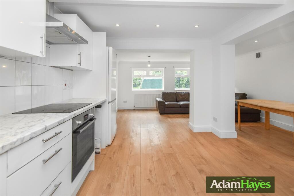 6 bed End Terraced House for rent in Hornsey. From Adam Hayes Estate Agents - East Finchley