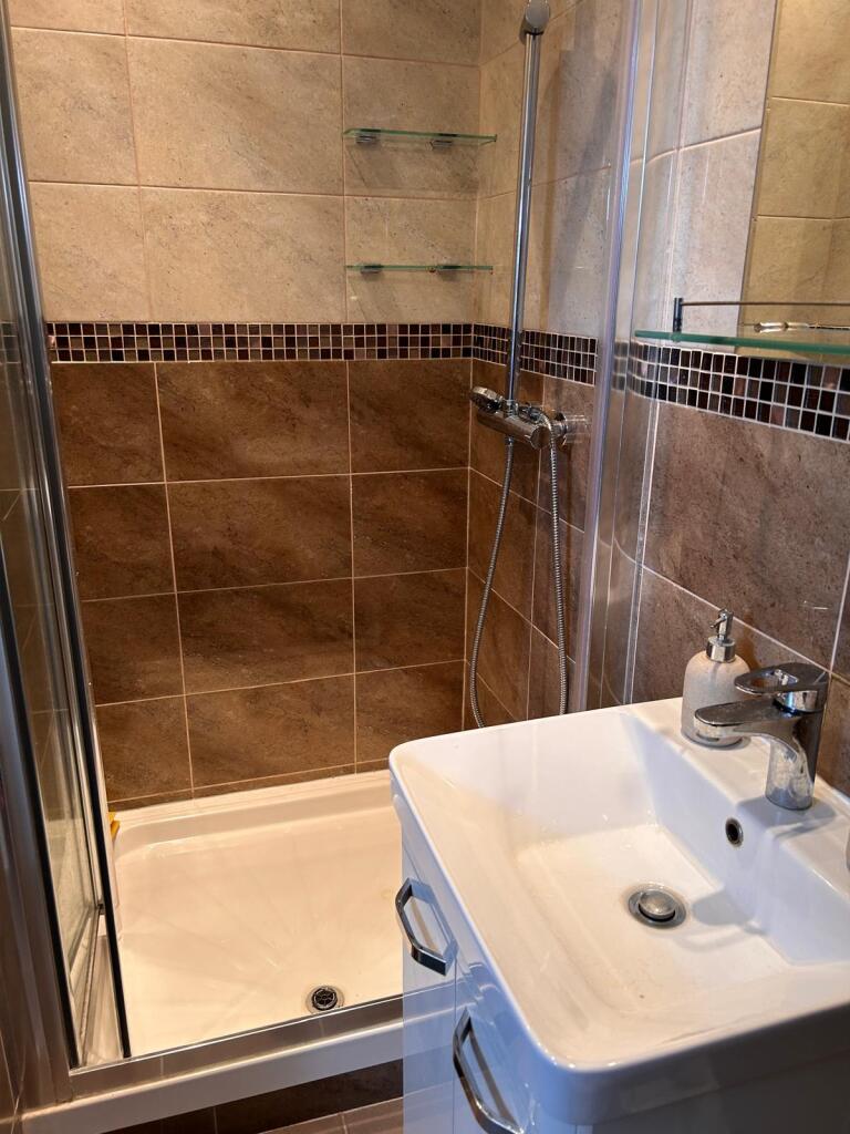 1 bed House Share for rent in Ilford. From AJ Dwellings
