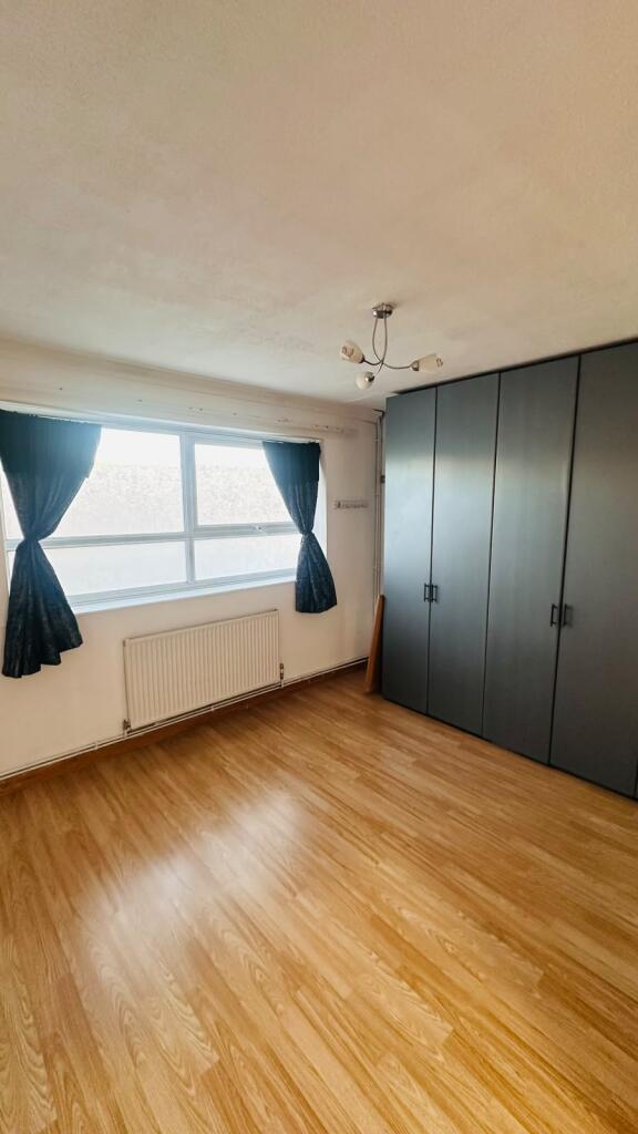 2 bed 1st Floor Flat for rent in Ilford. From AJ Dwellings 2 bed 1st Floor Flat for rent in Ilford. From AJ Dwellings