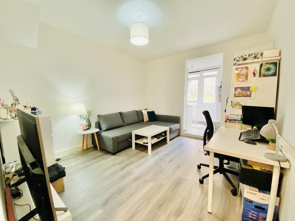 4 bed Studio for rent in Hadley Wood. From Aleco Estate Agents - East Barnet