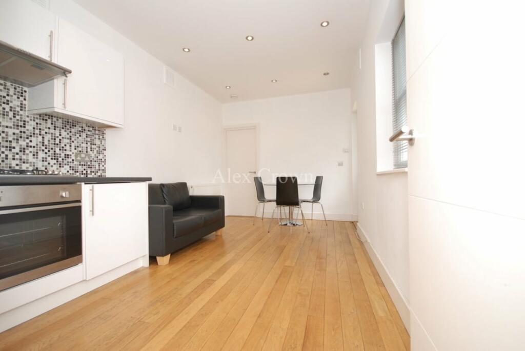 2 bed Flat for rent in Islington. From Alex Crown Lettings & Estate Agents