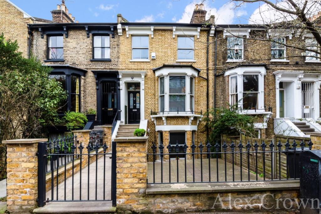 4 bed House Share for rent in Hackney. From Alex Crown Lettings & Estate Agents - Islington