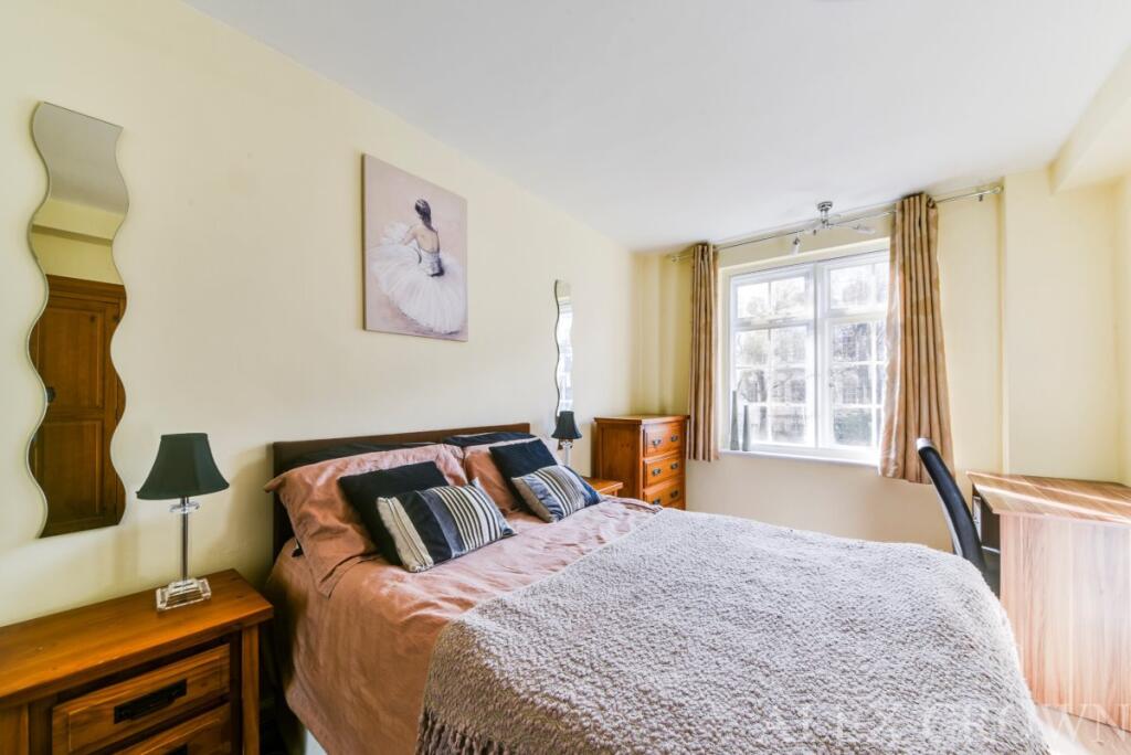 1 bed Apartment for rent in Paddington. From Alex Crown Lettings & Estate Agents - Islington
