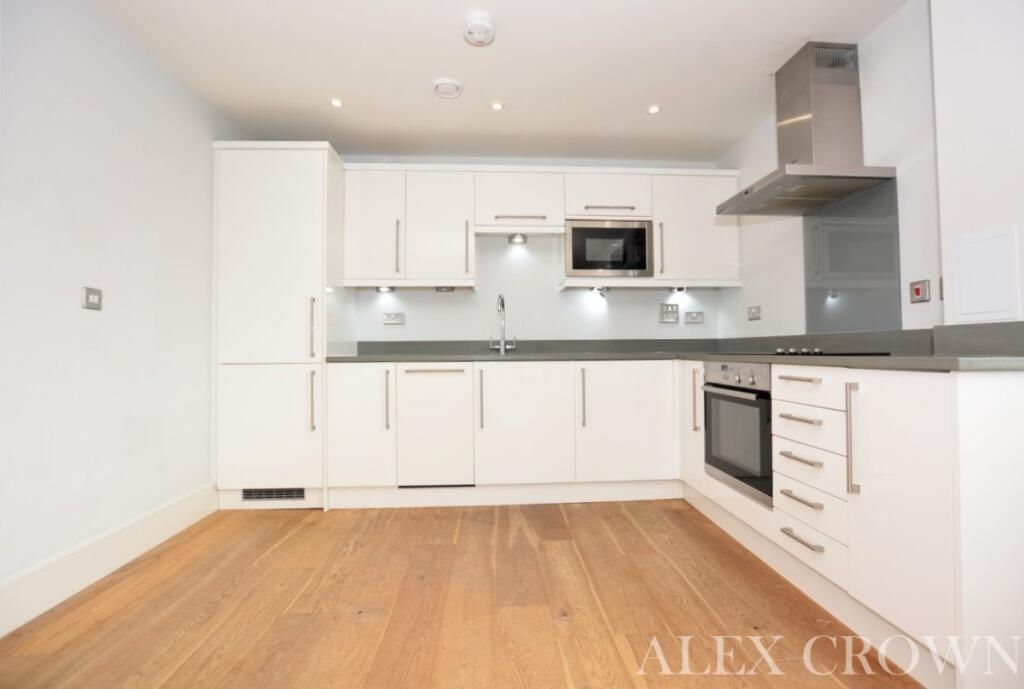 2 bed Apartment for rent in Paddington. From Alex Crown Lettings & Estate Agents - Islington