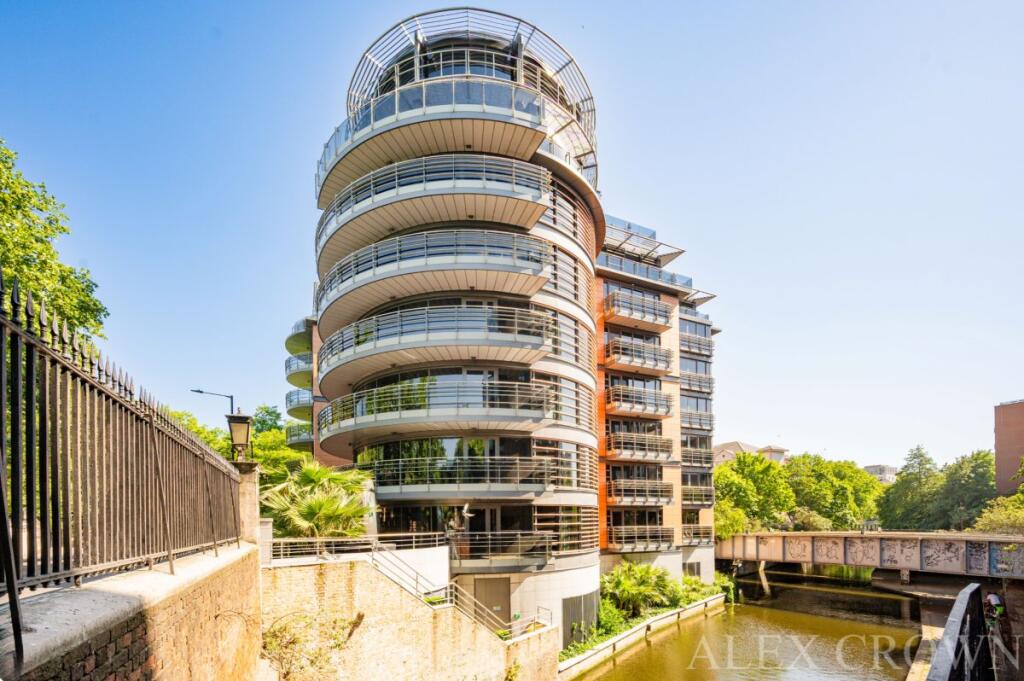 2 bed 1st Floor Flat for rent in Paddington. From Alex Crown Lettings & Estate Agents - Islington