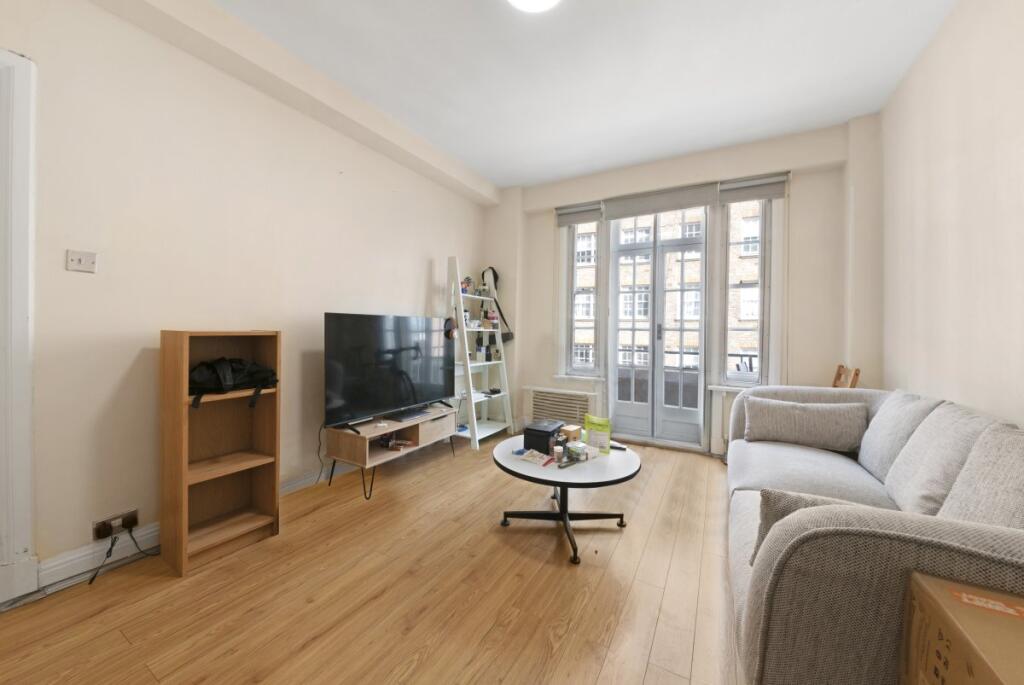 2 bed 1st Floor Flat for rent in Paddington. From Alex Crown Lettings & Estate Agents - Islington