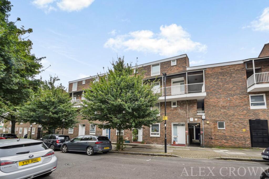 3 bed 1st Floor Flat for rent in Hornsey. From Alex Crown Lettings & Estate Agents - Islington 3 bed 1st Floor Flat for rent in Hornsey. From Alex Crown Lettings & Estate Agents - Islington