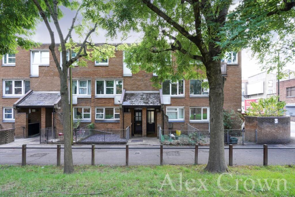 2 bed Mid Terraced House for rent in Islington. From Alex Crown Lettings & Estate Agents - Islington 2 bed Mid Terraced House for rent in Islington. From Alex Crown Lettings & Estate Agents - Islington