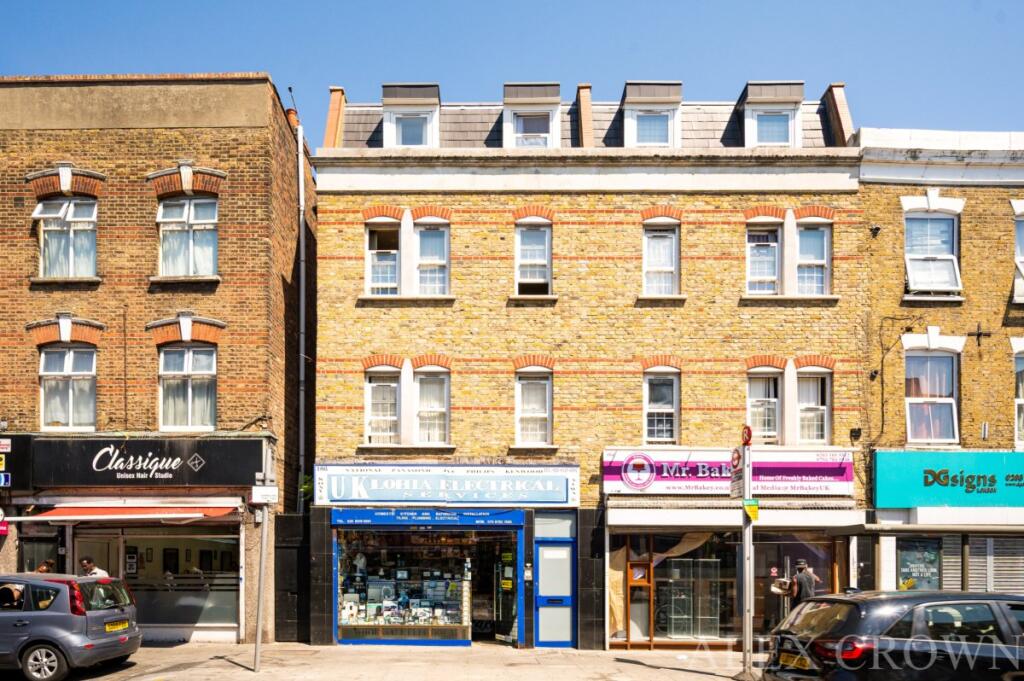 1 bed 1st Floor Flat for rent in Wanstead. From Alex Crown Lettings & Estate Agents - Islington