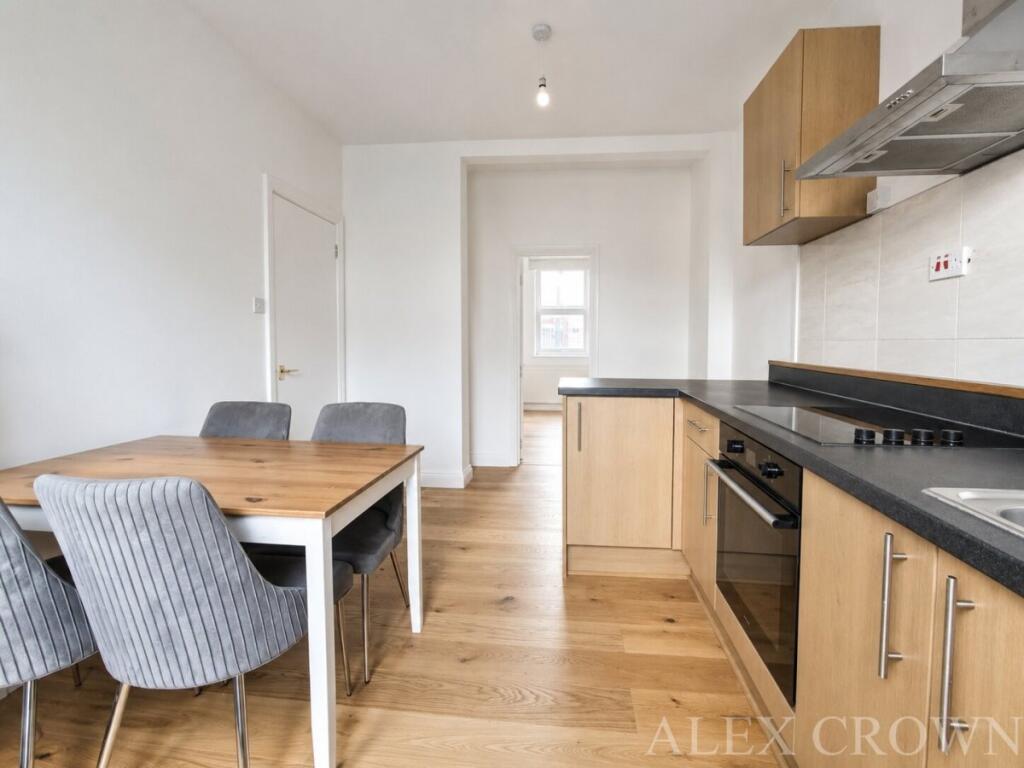2 bed 1st Floor Flat for rent in Hackney. From Alex Crown Lettings & Estate Agents - Islington 2 bed 1st Floor Flat for rent in Hackney. From Alex Crown Lettings & Estate Agents - Islington