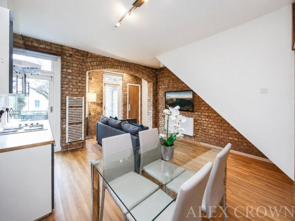 2 bed 1st Floor Flat for rent in Hornsey. From Alex Crown Lettings & Estate Agents - Islington