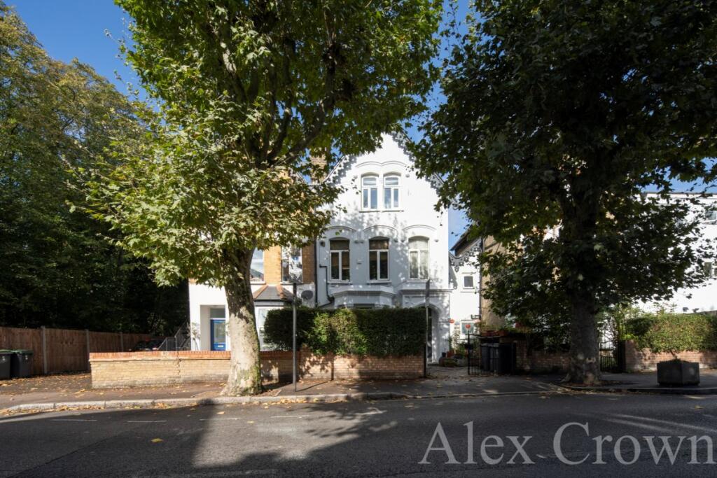 1 bed 1st Floor Flat for rent in Stoke Newington. From Alex Crown Lettings & Estate Agents - Islington