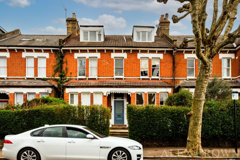 1 bed 1st Floor Flat for rent in Hornsey. From Alex Crown Lettings & Estate Agents - Islington
