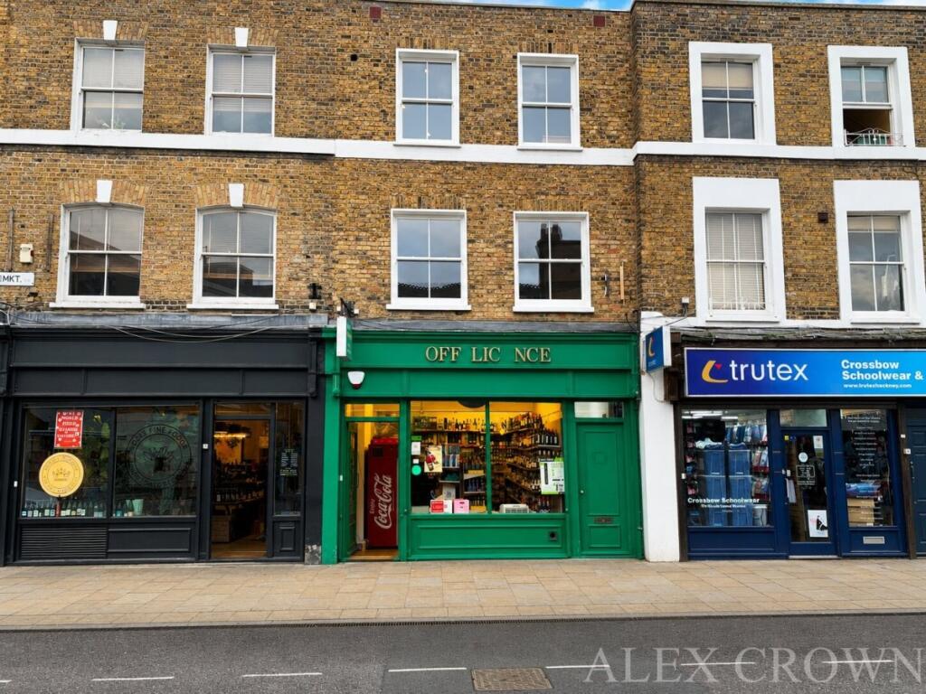 3 bed 1st Floor Flat for rent in Hackney. From Alex Crown Lettings & Estate Agents - Islington 3 bed 1st Floor Flat for rent in Hackney. From Alex Crown Lettings & Estate Agents - Islington
