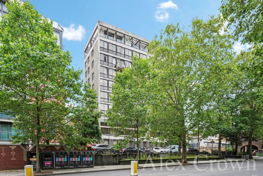 3 bed Apartment for rent in Paddington. From Alex Crown Lettings & Estate Agents - Islington
