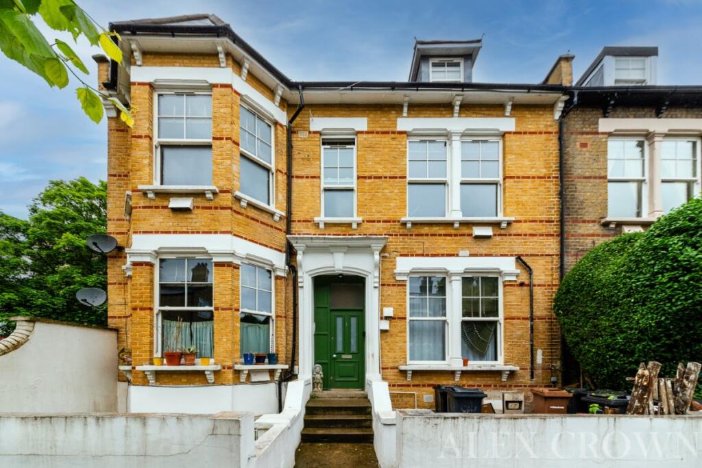 1 bed 1st Floor Flat for rent in Hackney. From Alex Crown Lettings & Estate Agents - Islington