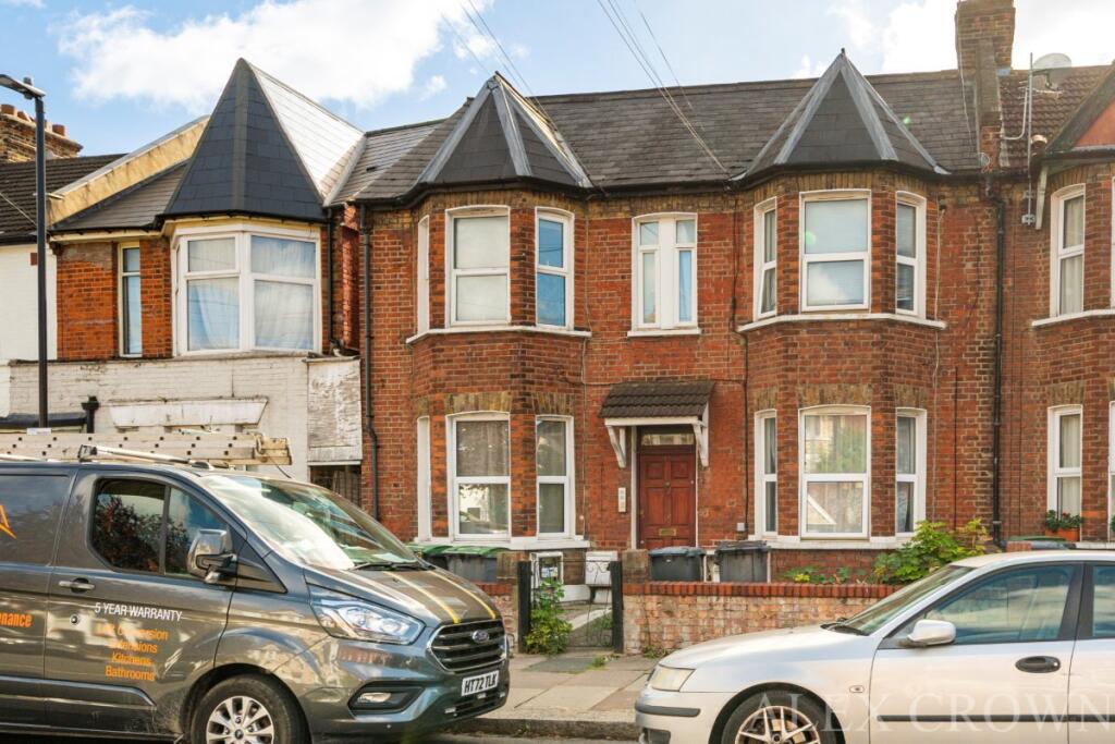 1 bed 1st Floor Flat for rent in Tottenham. From Alex Crown Lettings & Estate Agents - Islington
