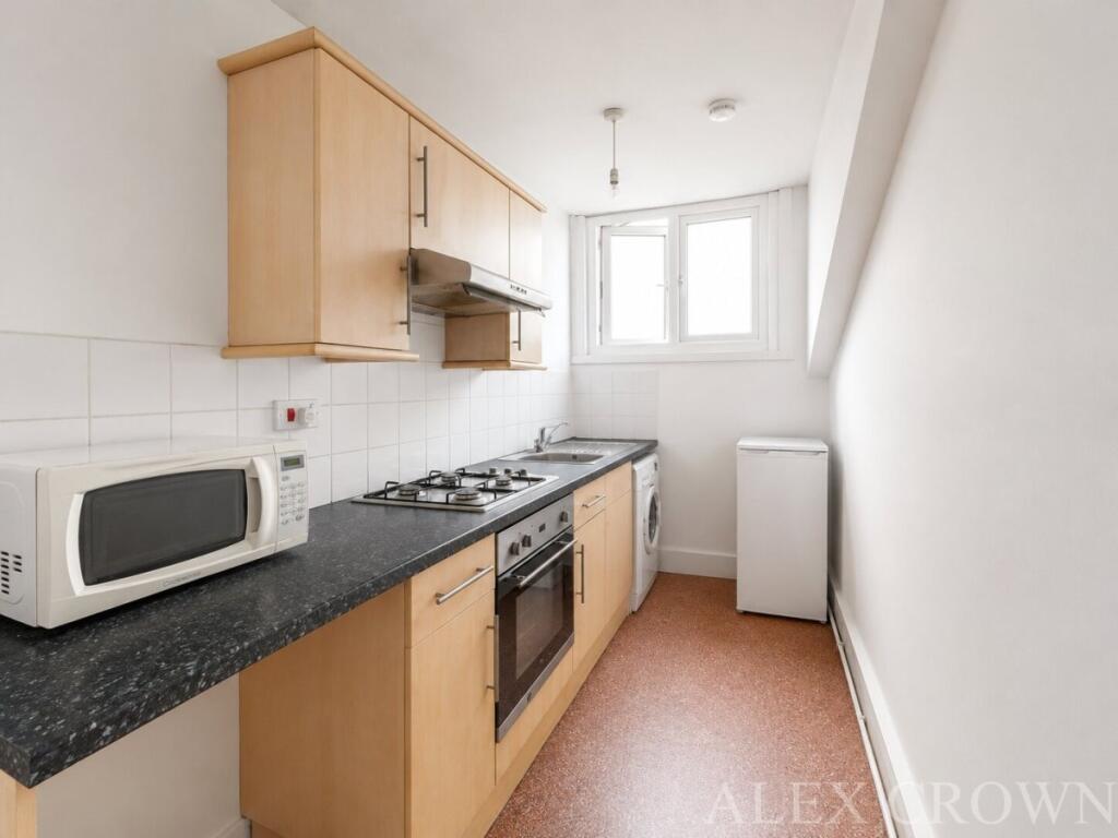 0 bed Studio for rent in Tottenham. From Alex Crown Lettings & Estate Agents - Islington 0 bed Studio for rent in Tottenham. From Alex Crown Lettings & Estate Agents - Islington