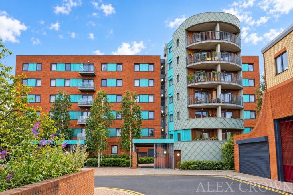 1 bed Apartment for rent in Hornsey. From Alex Crown Lettings & Estate Agents - Islington