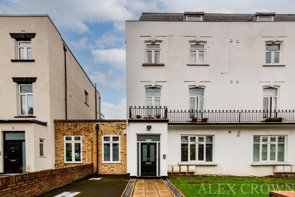 2 bed 1st Floor Flat for rent in Islington. From Alex Crown Lettings & Estate Agents - Islington