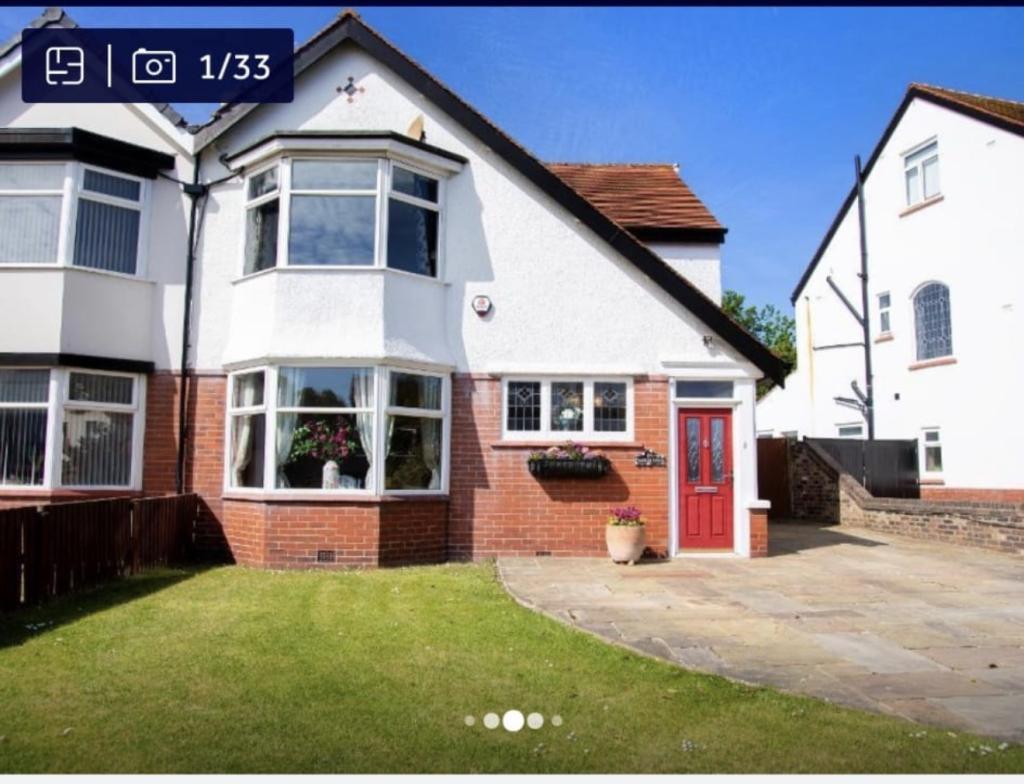 3 bed Semi Detached for rent in Southport. From Almond Property by Sue Taylor - Liverpool 3 bed Semi Detached for rent in Southport. From Almond Property by Sue Taylor - Liverpool