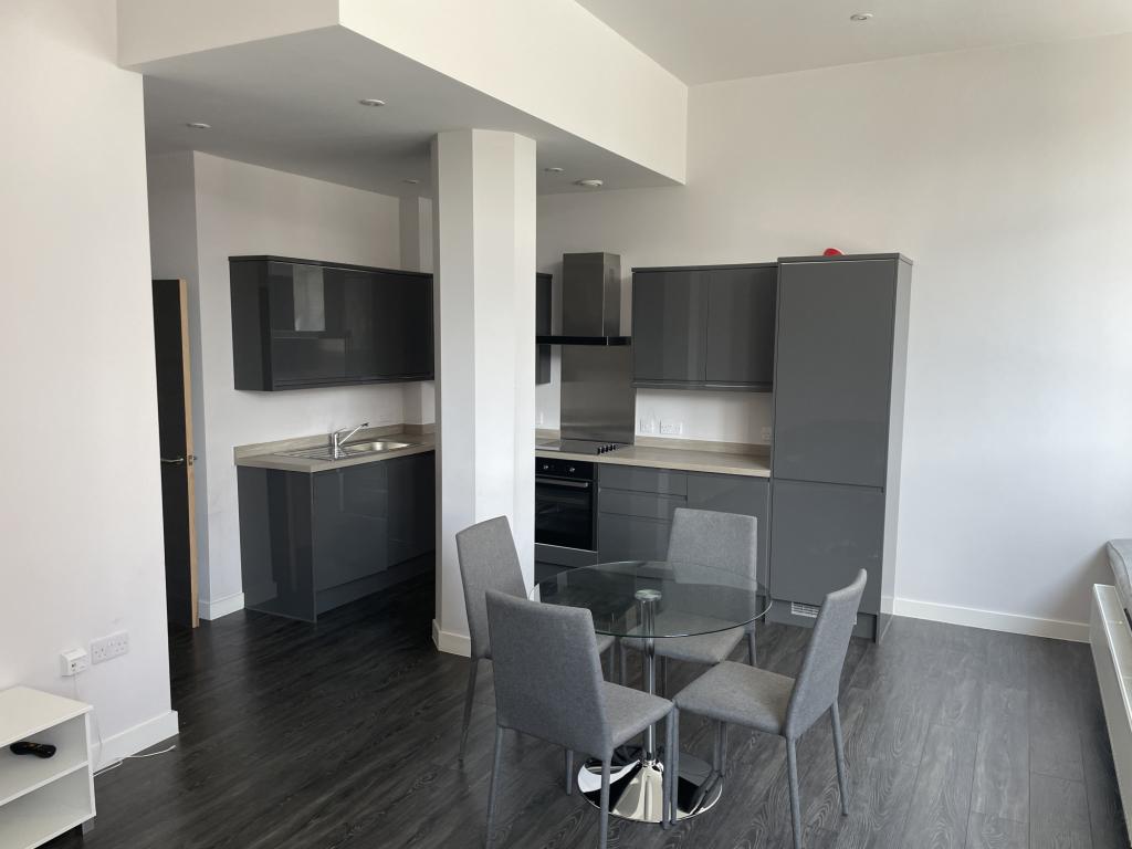 2 bed Apartment for rent in Liverpool. From Almond Property by Sue Taylor - Liverpool