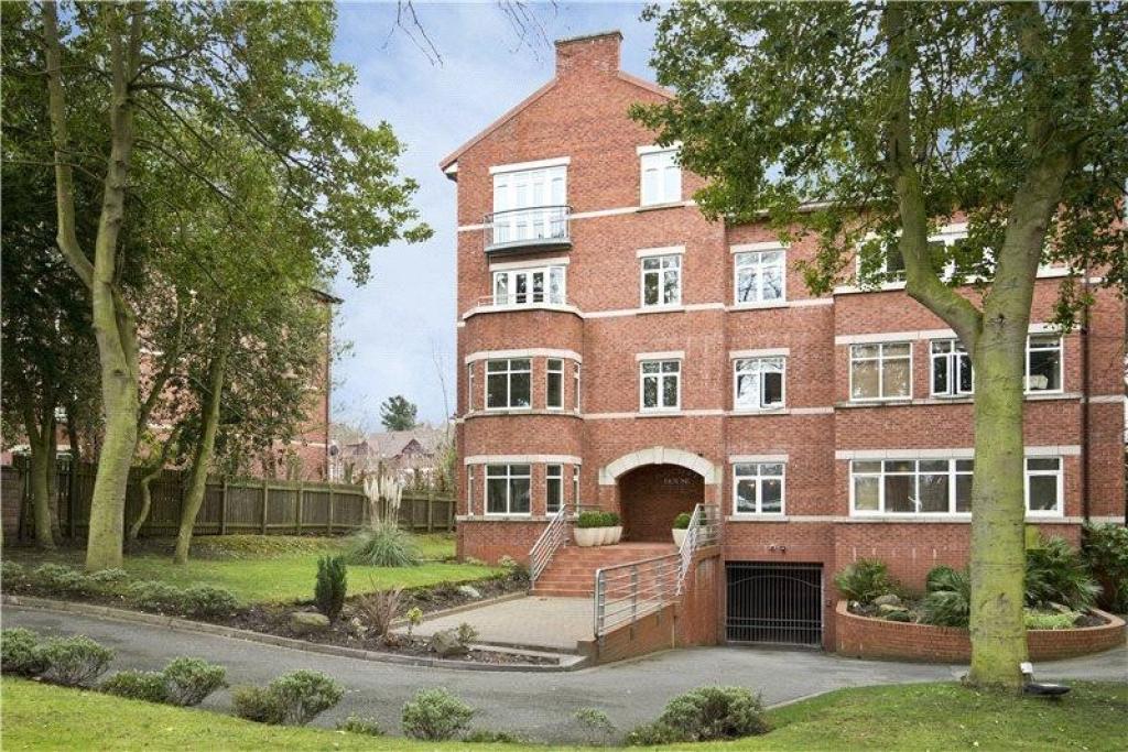 3 bed Penthouse for rent in Liverpool. From Almond Property by Sue Taylor - Liverpool