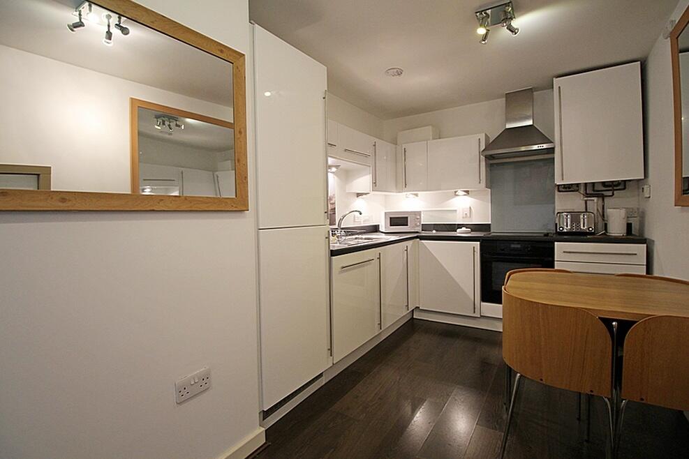 1 bed 1st Floor Flat for rent in Hounslow. From Anderson Knight